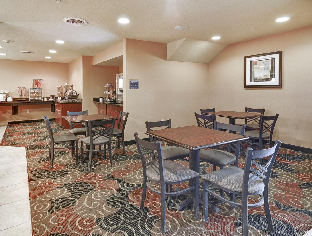 Cobblestone Inn & Suites - Big Lake Exterior foto